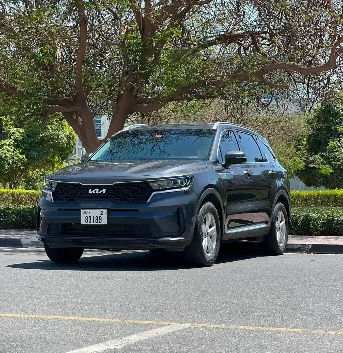 Rent Kia Sorento 2024 or simmilar in Dubai